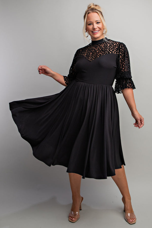 CHARLOTTE CURVE DRESS WITH CONTRAST