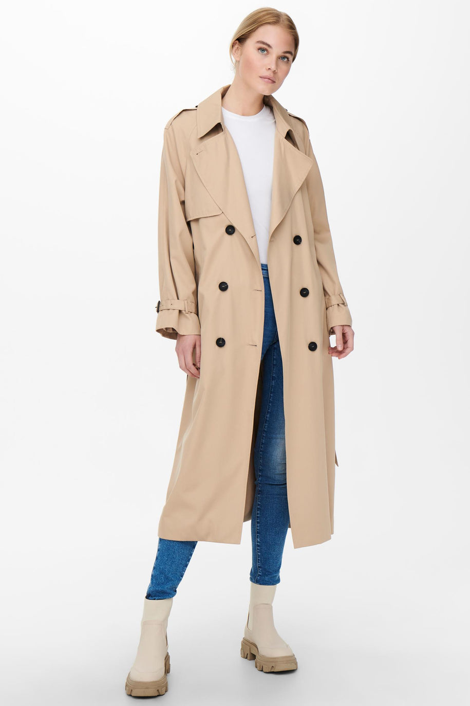 STAPLE TRENCH COAT