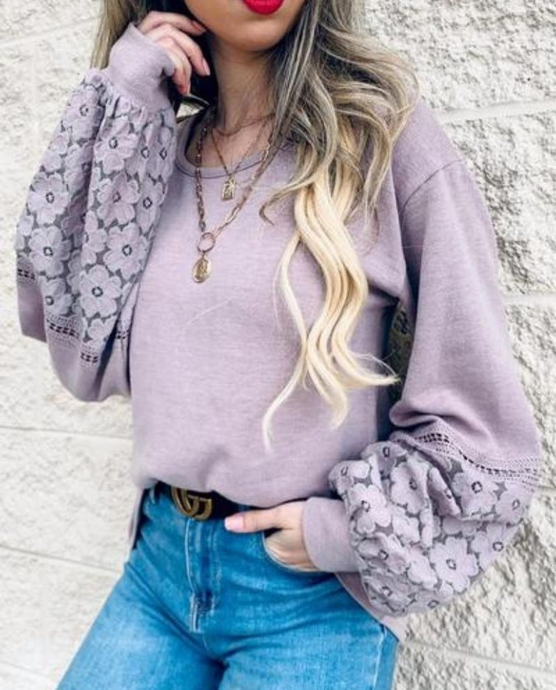 VIOLET SWEATER LACE SLEEVE