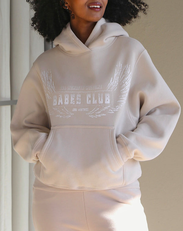 BABES CLUB HOODIE BRUNETTE THE LABEL